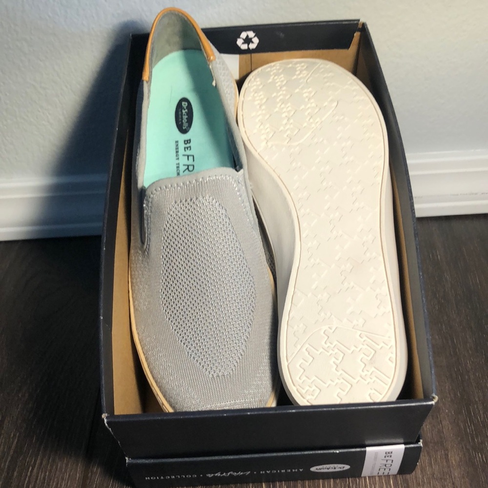 Dr. Scholl’s Madi Knit Loafer - light grey. Size 9